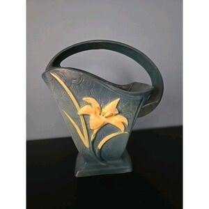 Antique Roseville USA Pottery Zephyr Lily Bermuda Blue 394-8" Handle Basket Vase